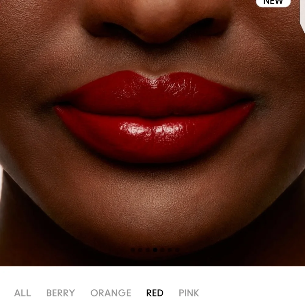 🆕💄MAC 'E FOR EFFORTLESS' LOVE ME LIQUID LIPCOLOUR💄 - Picture 6 of 7